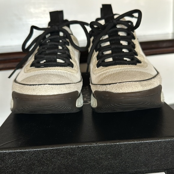 Chanel Sneakers 22S White Black - Picture 6 of 17